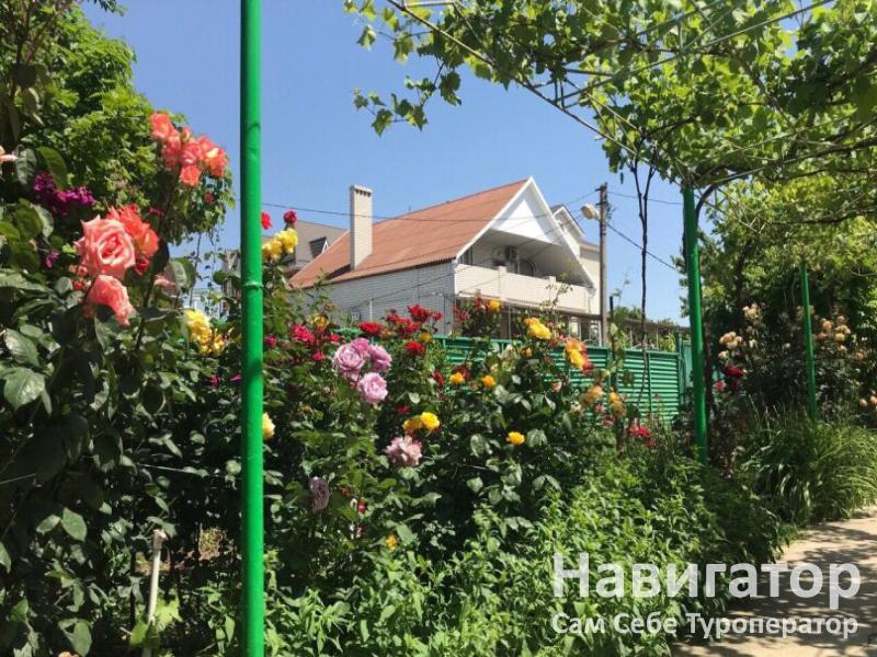 НАДЕЖДА - гостевой дом в Витязево
