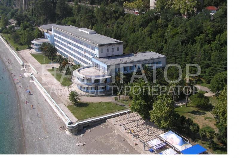 КАВКАЗ - пансионат в Гагра