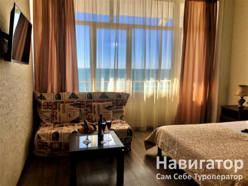 ЛУЧЕЗАРНЫЙ - пансионат в Гагра
