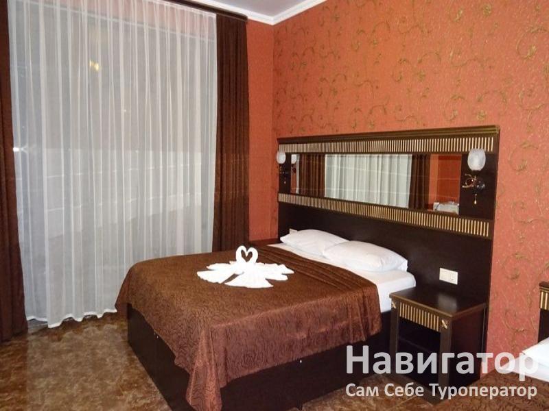 ДАНЕЛЯН - гостевой дом в Пицунда