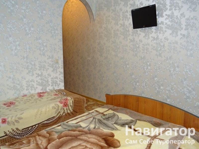 ДАНЕЛЯН - гостевой дом в Пицунда
