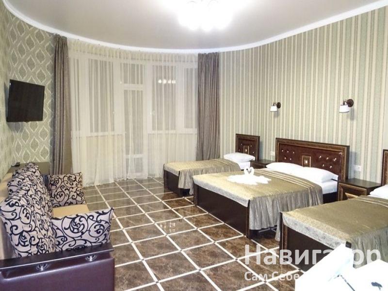 ДАНЕЛЯН - гостевой дом в Пицунда