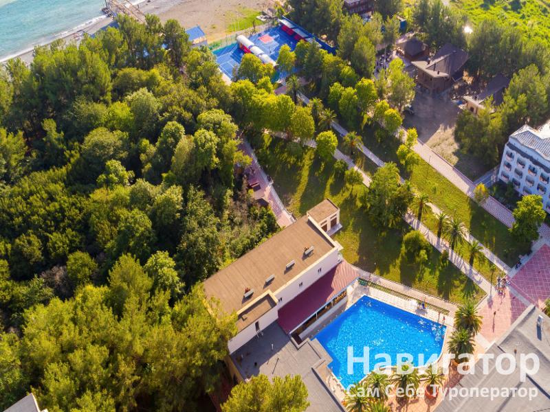 ЛИТФОНД - пансионат в Пицунда