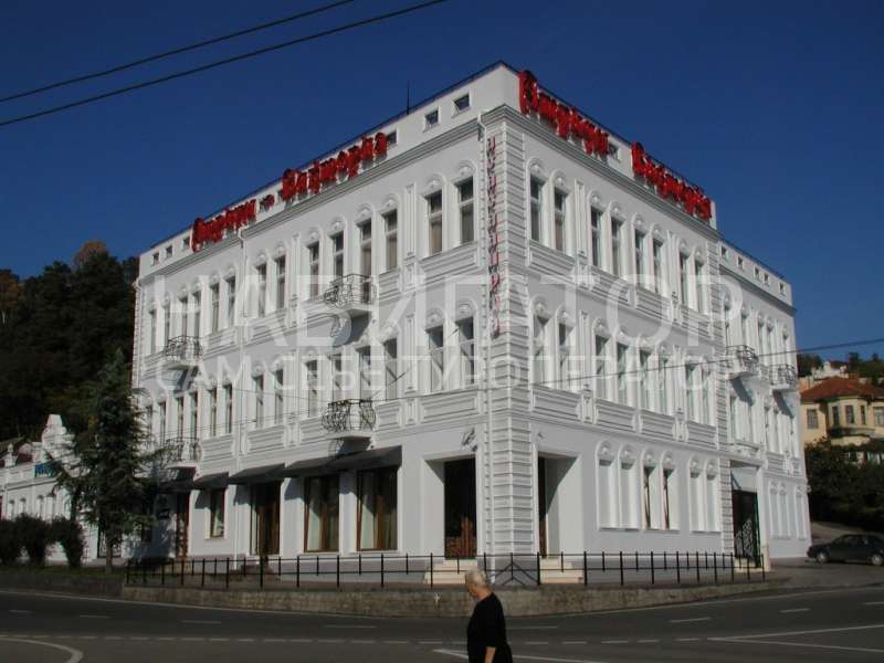 АТРИУМ-ВИКТОРИЯ - отель**** в Сухум