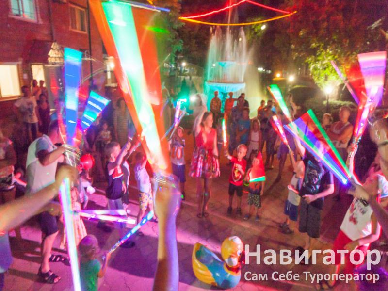 ПРИАЗОВЬЕ - пансионат в Ейск
