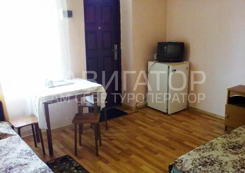 БРИЗ - гостевой дом в Кучугуры БРИЗ - гостевой дом в Кучугуры