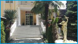 БРИСТОЛЬ - гостиница в Адлер