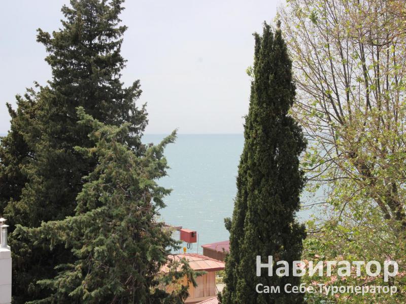 БРИСТОЛЬ - гостиница в Адлер