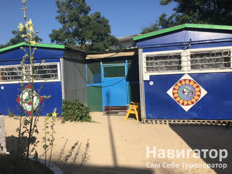 У МОРЯ -база отдыха в Голубицкая