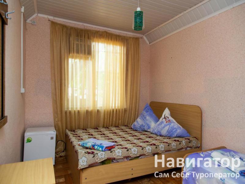 У МОРЯ -база отдыха в Голубицкая