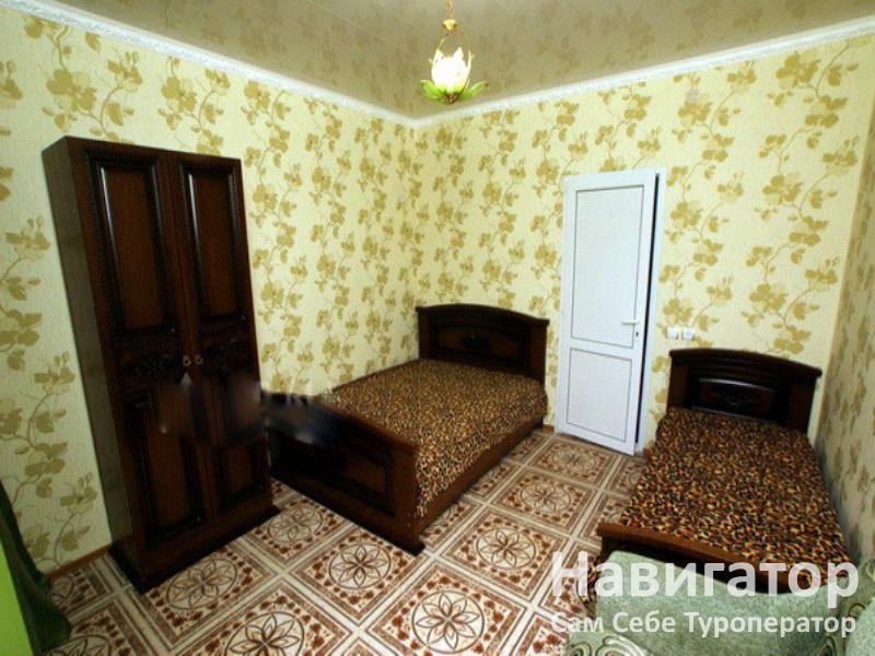 У МОРЯ -база отдыха в Голубицкая