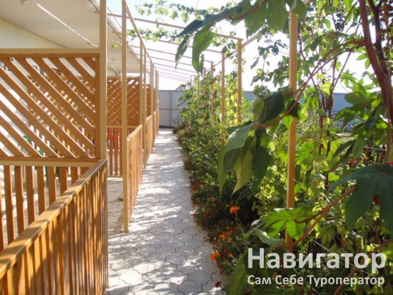 ЛИСЬЯ НОРКА - гостевой дом в Волна пос.