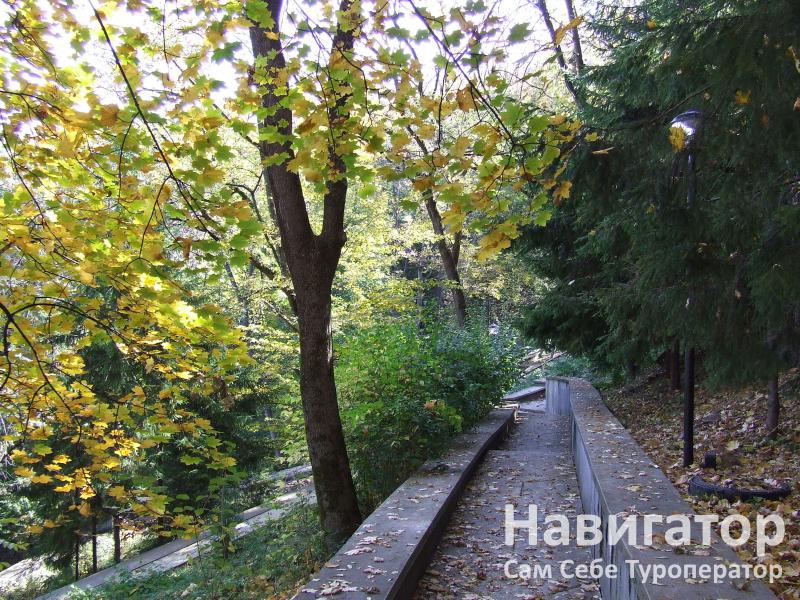 КРАСНЫЕ КАМНИ - санаторий в Кисловодск
