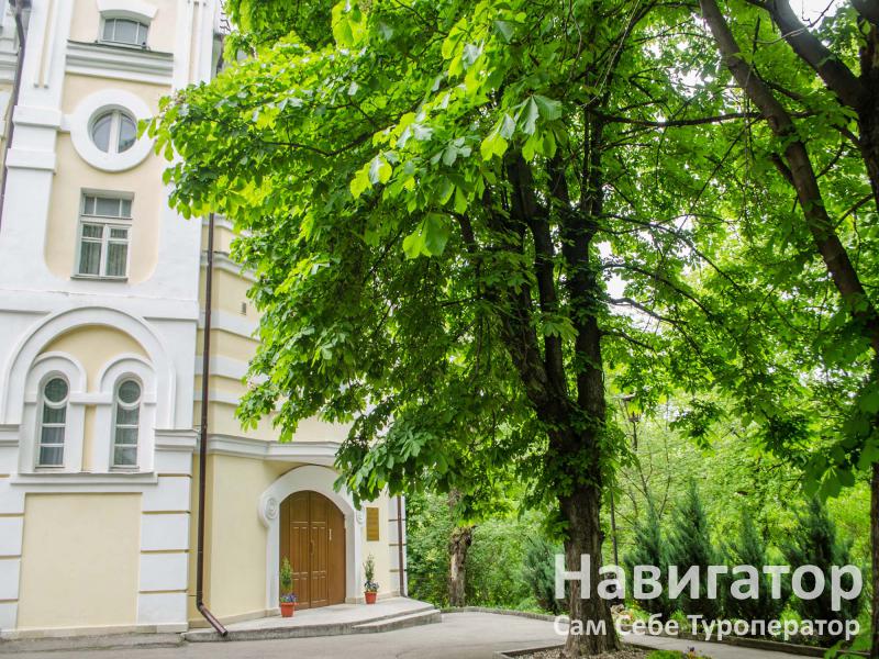 КРАСНЫЙ ОКТЯБРЬ - санаторий в Кисловодск