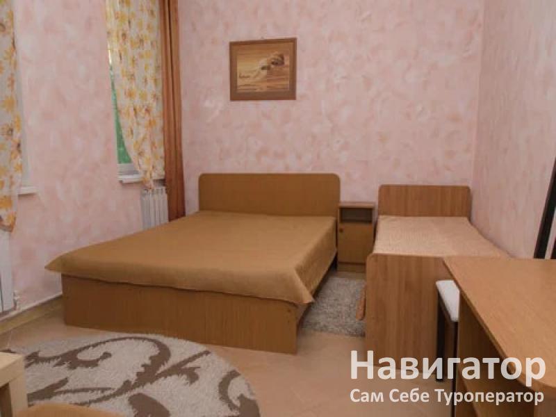 СОЛНЕЧНЫЙ - гостевой дом в Геленджик (Тонкий мыс)