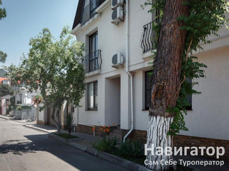 TRISTAR-HOTEL - гостиница в Геленджик центр