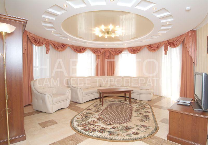 ПЛАТАН ЮЖНЫЙ – отель**** в Краснодар
