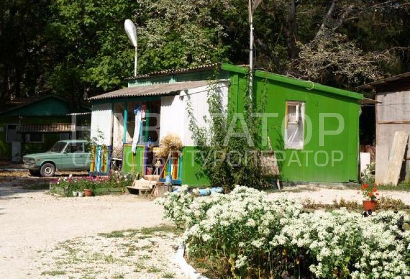 3325 - база отдыха в Дивноморское