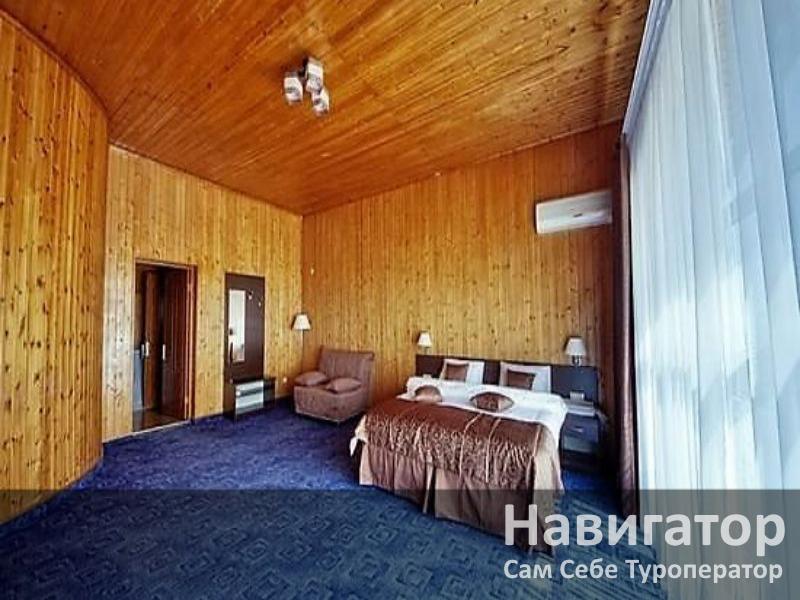 МЕГАПОЛИС - пансионат в Геленджик (Толстый мыс)