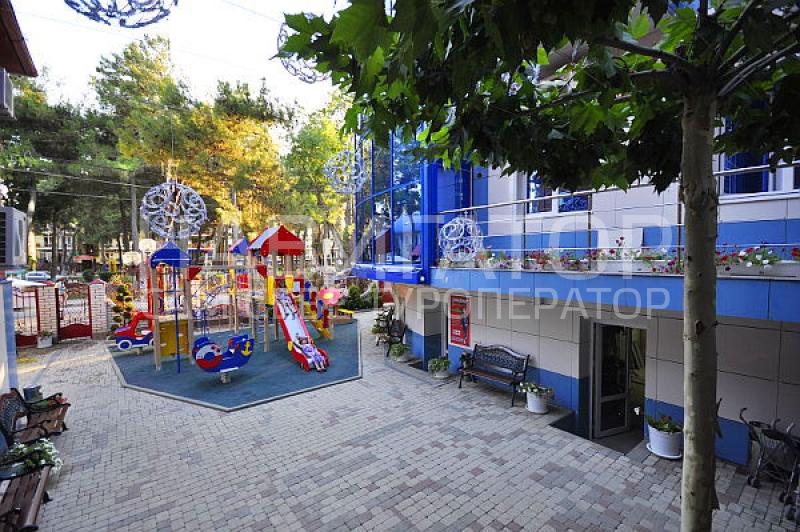 3449 - гостиница в Дивноморское