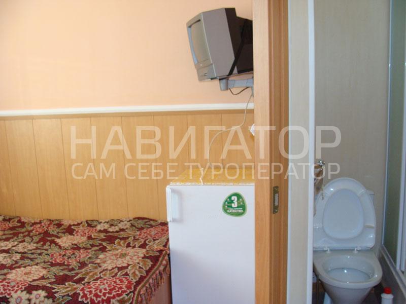 У ЛЮДМИЛЫ - гостевой дом в Анапа