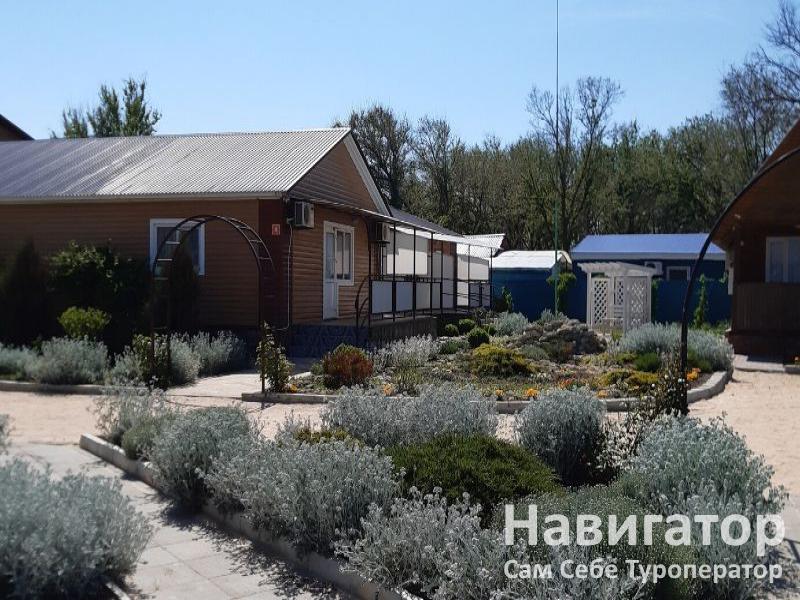 НА КУРОРТНОЙ - пансионат в Голубицкая