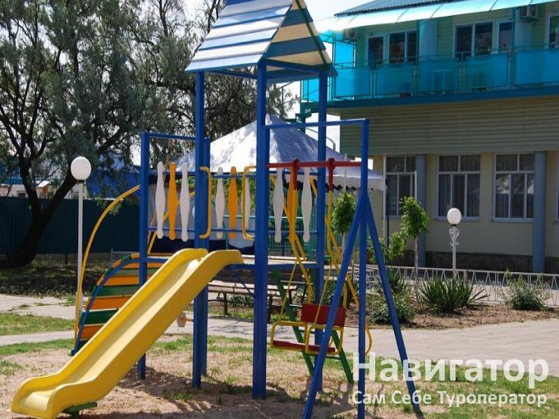 НА КУРОРТНОЙ - пансионат в Голубицкая