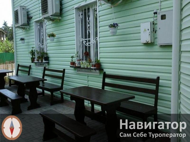 У АЛИСЫ - гостиница в Пицунда