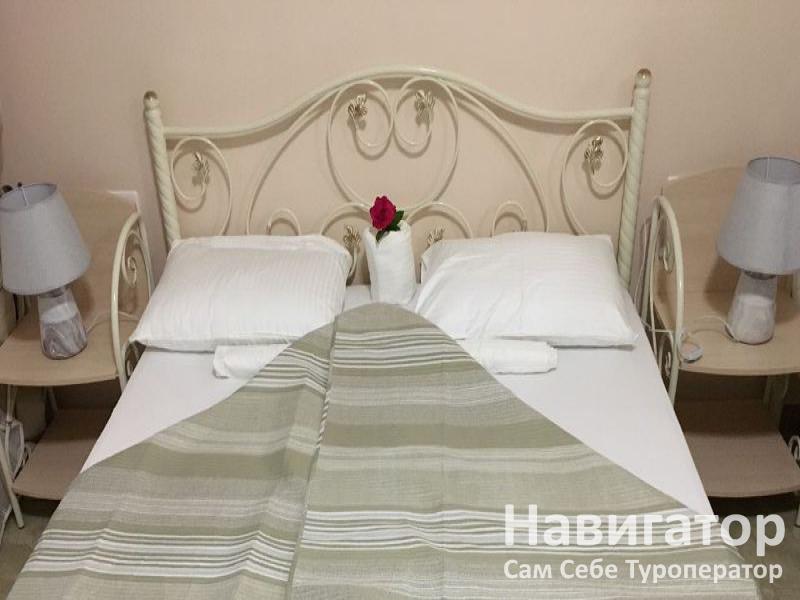 АЛАХАДЗЫХ - гостиница в Пицунда