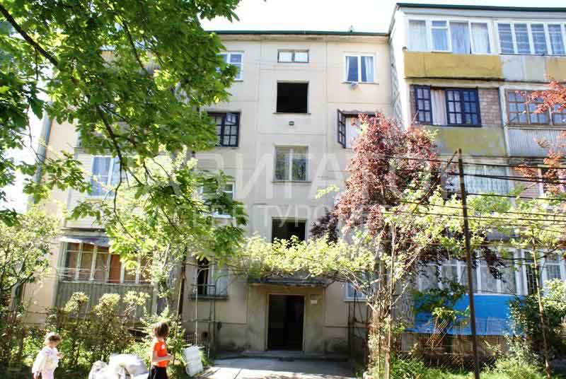 3843_3-х комнатная квартира в Пицунда