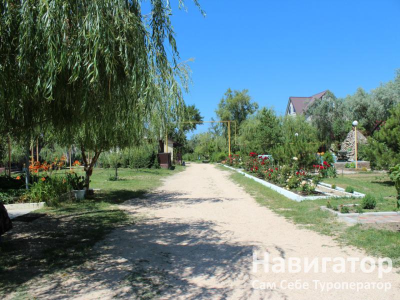 КОЛОС - база отдыха в Голубицкая