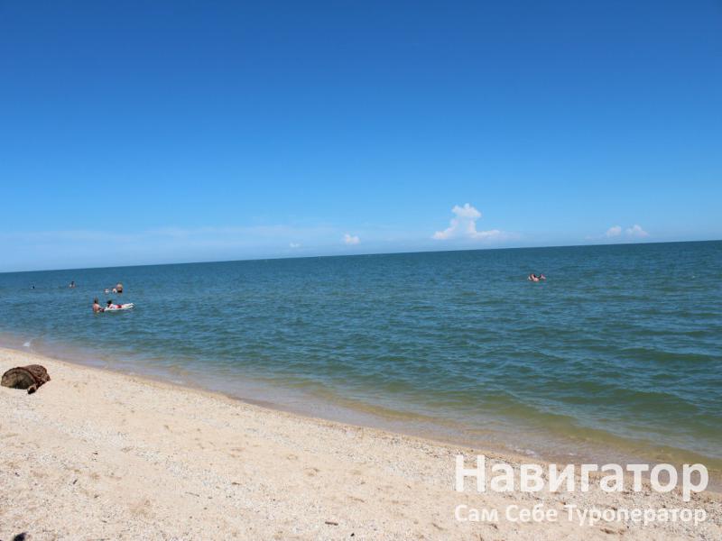 КОЛОС - база отдыха в Голубицкая