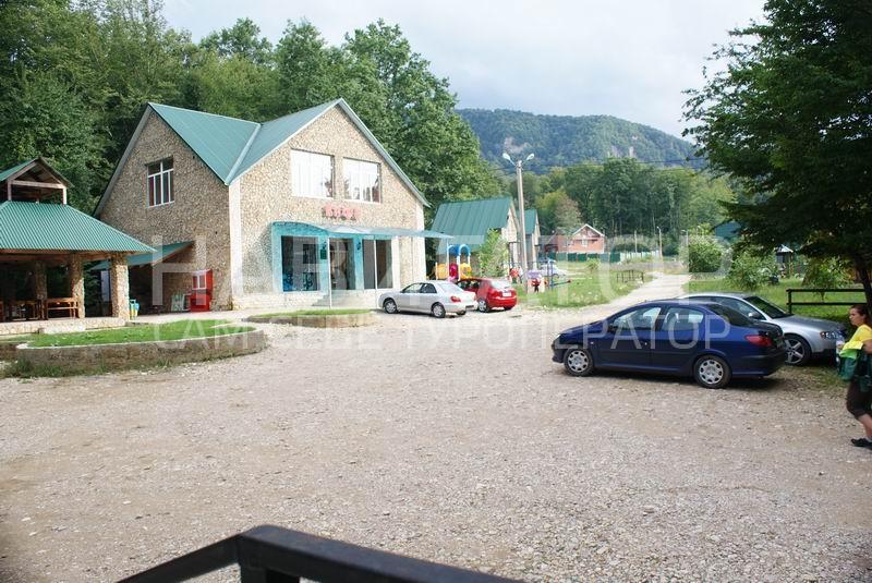 ОРЕХОВАЯ РОЩА - база отдыха в Гуамка пос.
