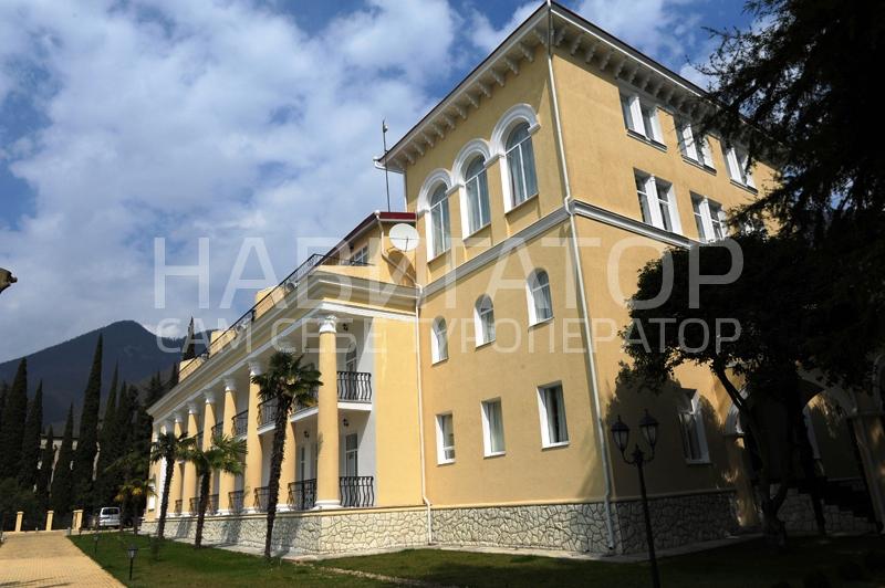ЛАЗУРНЫЙ БЕРЕГ - пансионат в Курортные поселки Абхазии