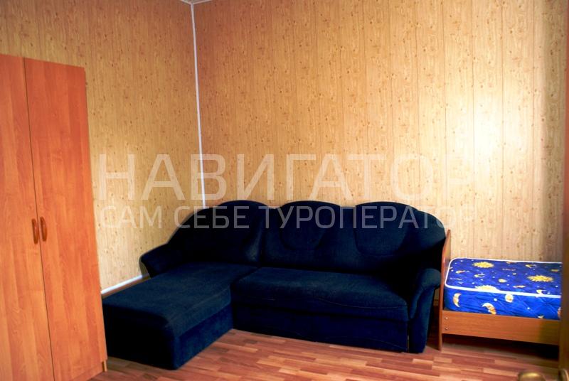 4220 - гостевой дом в Цандрыпш пос.