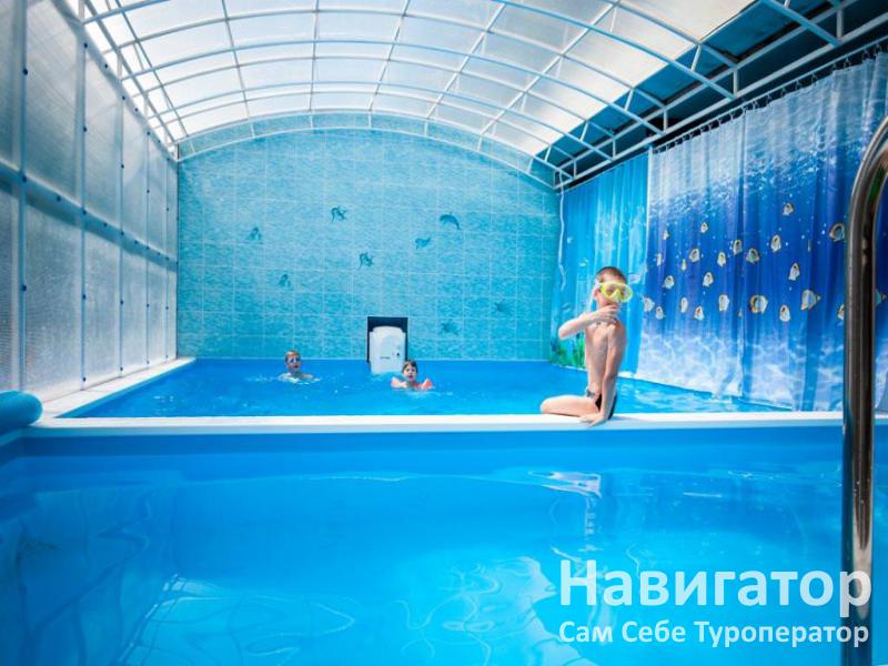 СВЕТЛАНА - гостевой дом в Пицунда