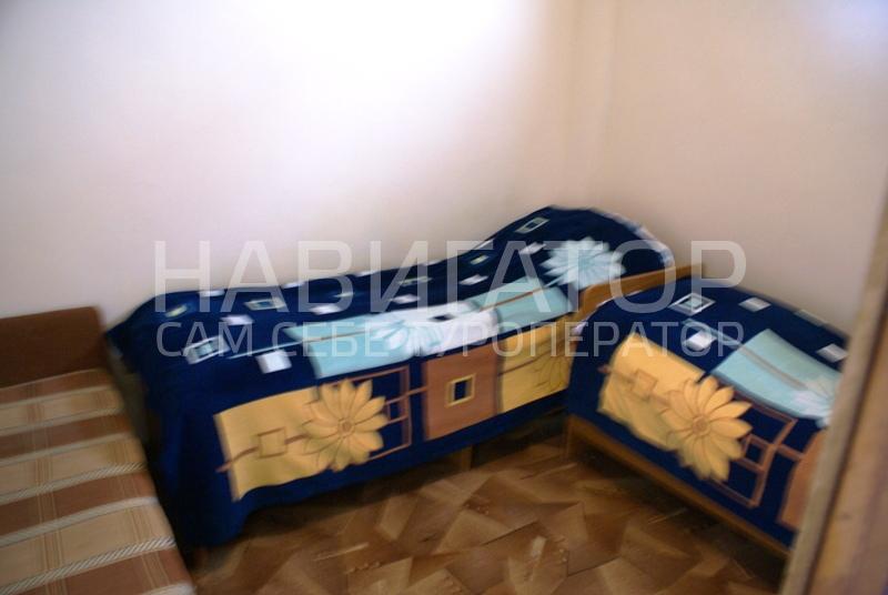 У СУРЕНА - гостевой дом в Вардане