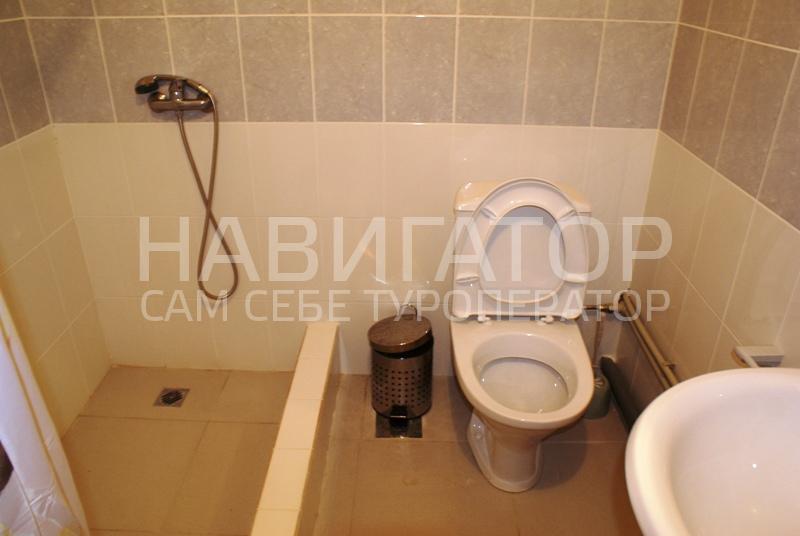 БЕЛОЕ СОЛНЦЕ ПУСТЫНИ - гостевой дом в Пицунда