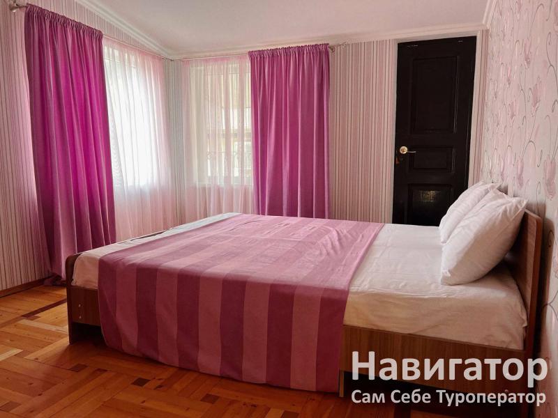СОСНОВЫЙ РАЙ - гостиница в Пицунда