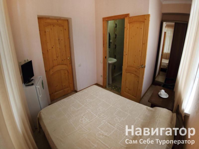 КИПАРИС - отель в Пицунда