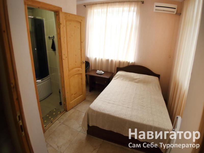 КИПАРИС - отель в Пицунда