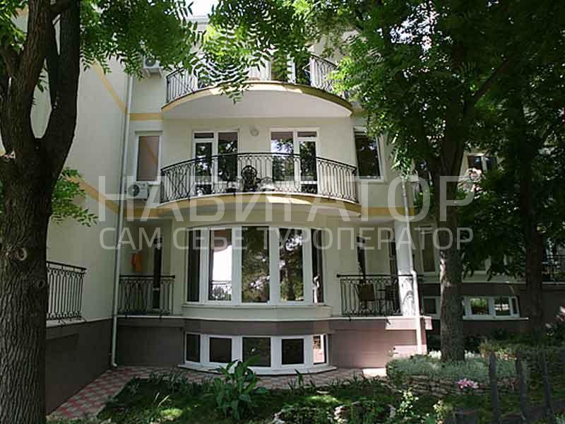 ПОЛИНА - гостевой дом в Геленджик центр