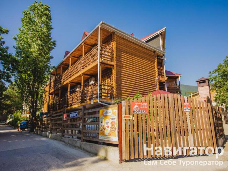 ПОЛИНА - гостевой дом в Геленджик центр