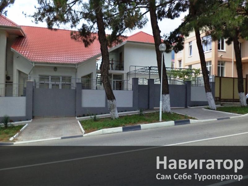 НА МОРСКОЙ - гостевой дом в Геленджик центр