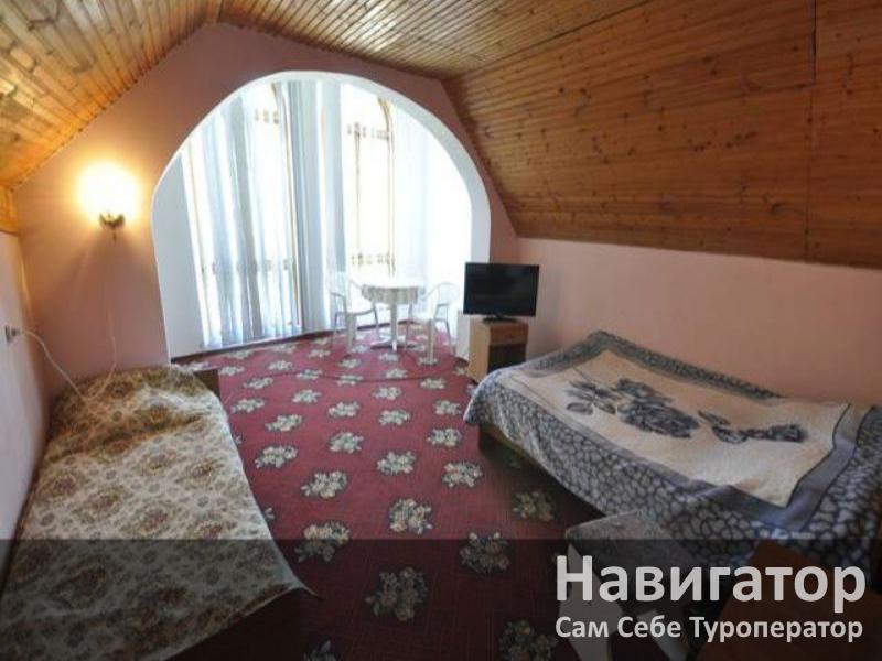 ПРИВЕТЛИВЫЙ - гостевой дом в Геленджик (Толстый мыс)
