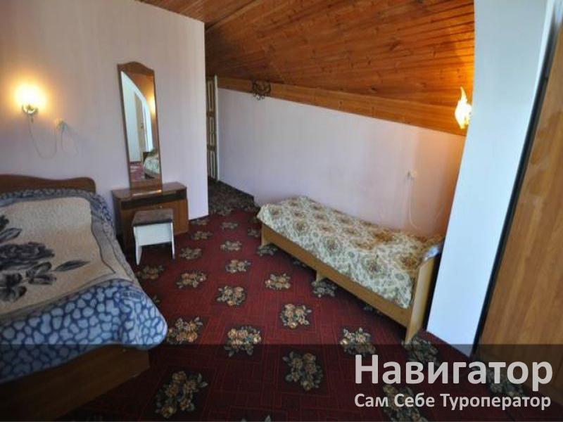 ПРИВЕТЛИВЫЙ - гостевой дом в Геленджик (Толстый мыс)