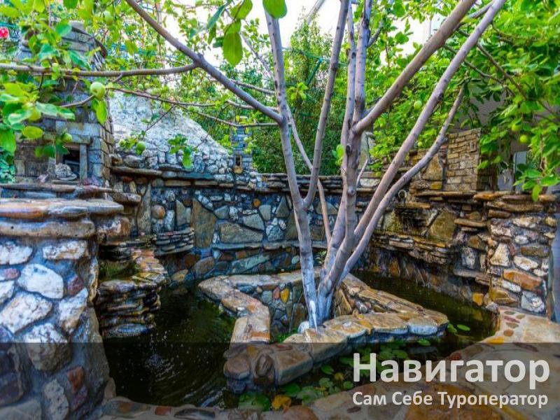 РАДУЖНЫЙ - гостевой дом в Геленджик (Тонкий мыс)