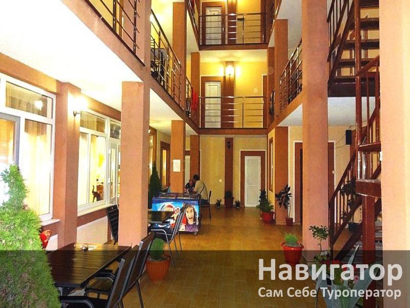 АРИНА - гостевой дом в Геленджик центр