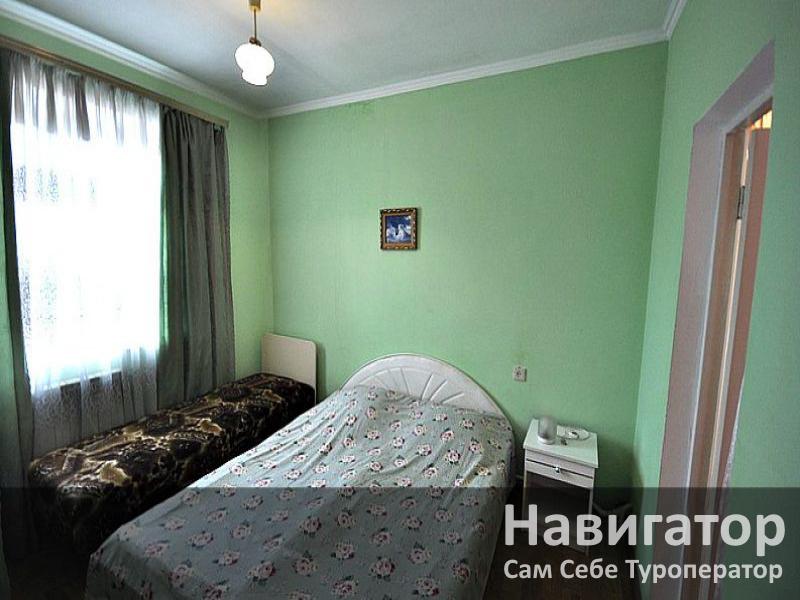 У КАРЕНА - гостевой дом в Геленджик (Тонкий мыс)
