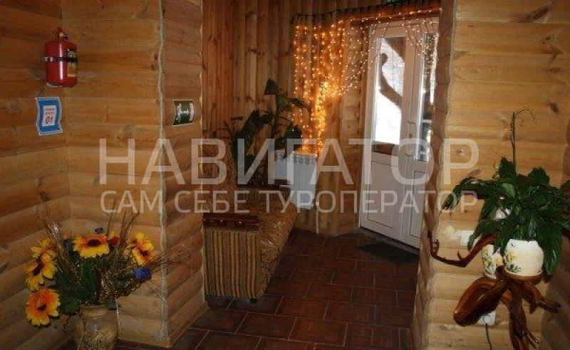 У ЗУЛИ - отель в Домбай